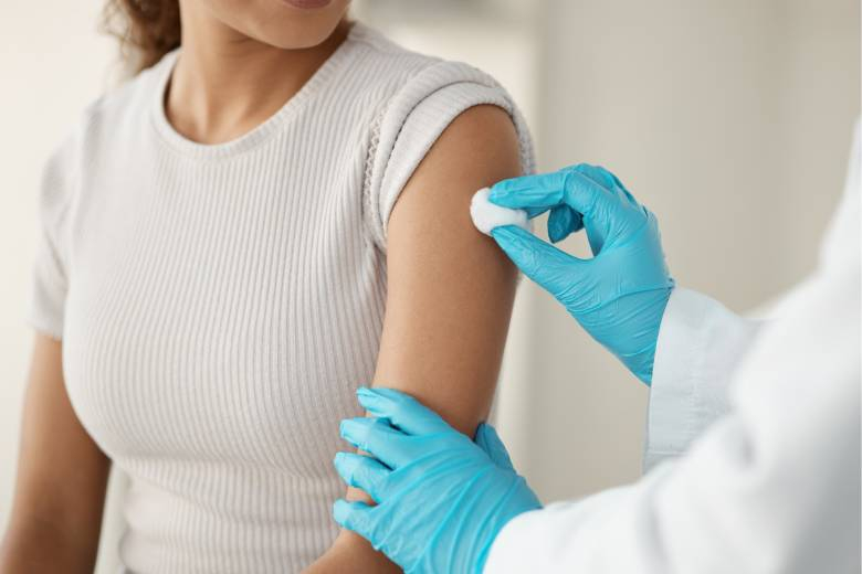 Vacina dengue: saiba mais e agende a sua